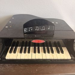 Mellisa and Doug piano 