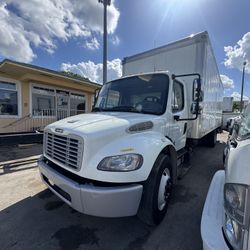 2018 Freightliner M2 26’ Box Truck