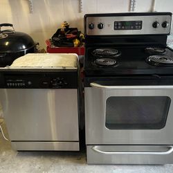 GE Range And Dishwasher 