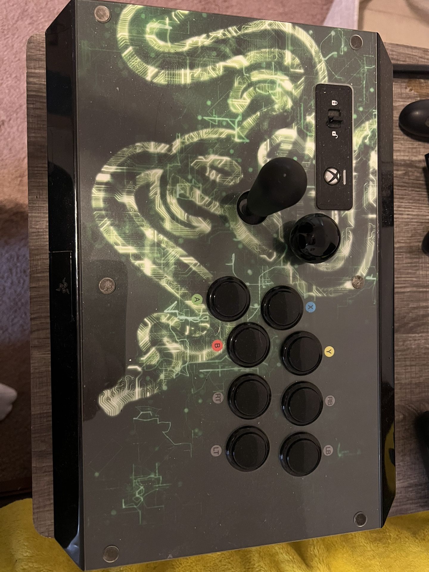 Razer Atrox