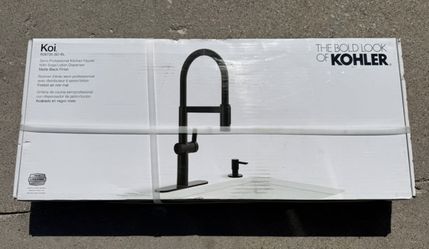 Kohler Koi Matte Black Pre-Rinse Pull-Down Kitchen Faucet - New in Box  Soap Dispenser & Deck Plate