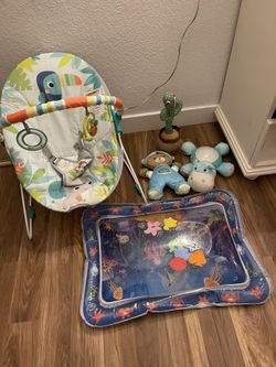 baby bundle, baby bouncer new, water sensory toy , nightlight plushy,tedddy bear & talking cactus