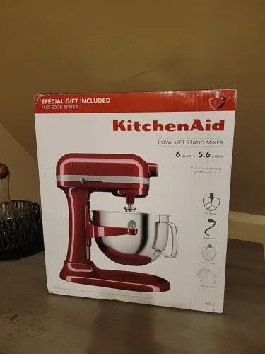 KitchenAid Mixer 6qt