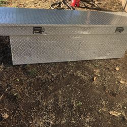 Diamond  Back Aluminum Full Size Tool Box For Pickup Truck