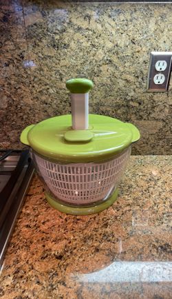 Kitchen Aid Green Salad Spinner