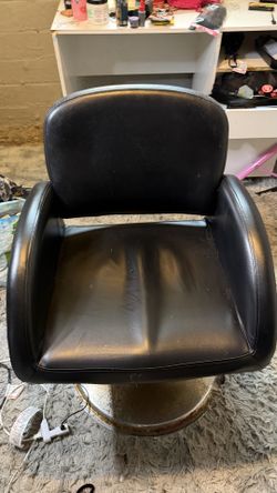 Barber chair