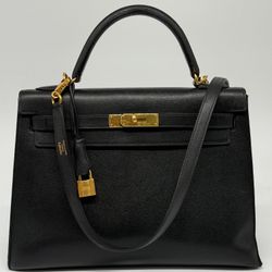 Hermès Kelly Handbag Noir Epsom with Gold Hardware 32