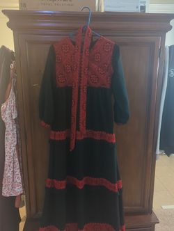 Traditional Girl Dress Size Six Good For 11 To 13 Year Old