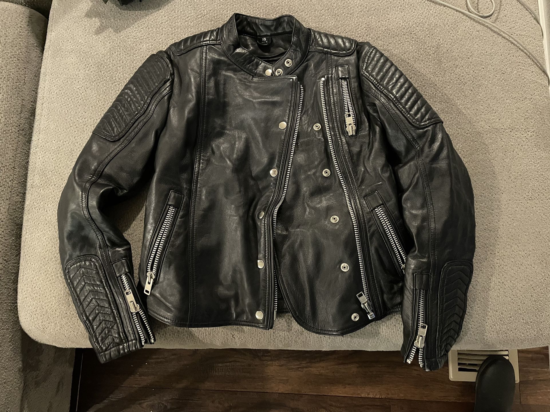 Women’s Leather protective motorcycle jacket Size (xs)