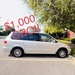2002 Honda odyssey $1,000 Or Best Offer