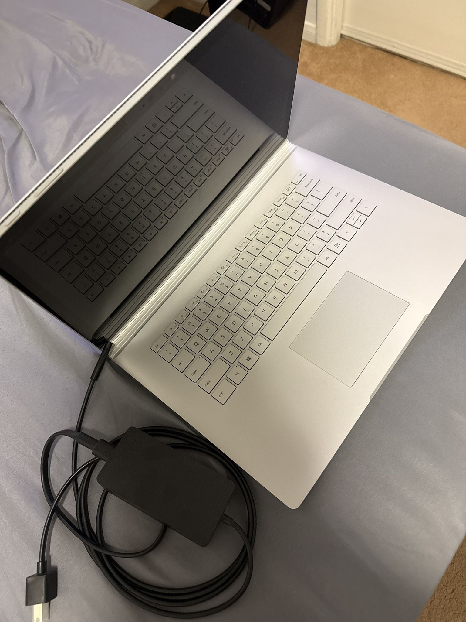 Laptop Surface Book 2 15”