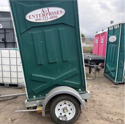 Porta potty on trailer