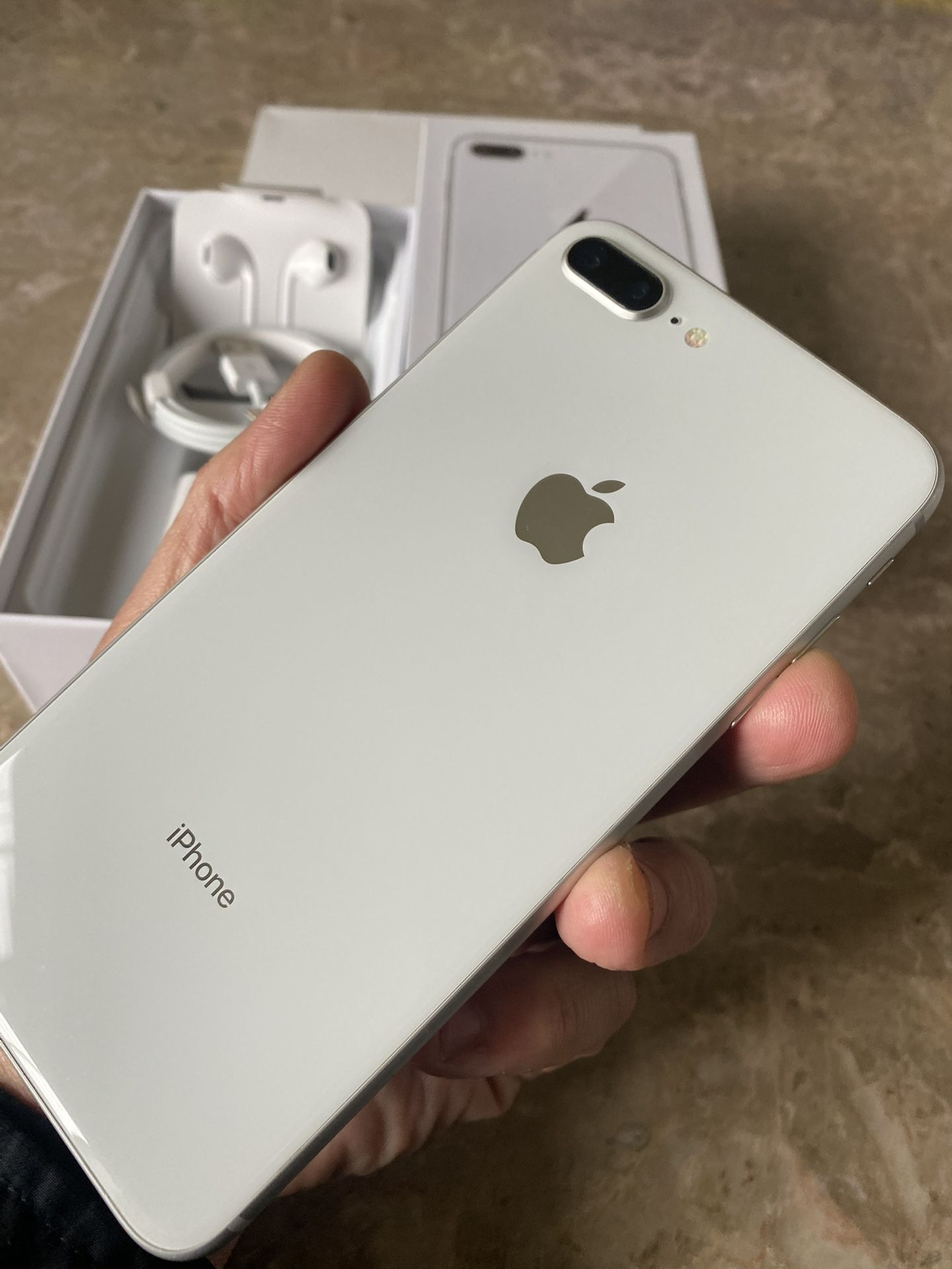iPhone 8 Plus Unlocked 64gb ( Liberado )