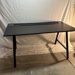 IKEA UTESPELARE Gaming Desk – Black – Great Condition