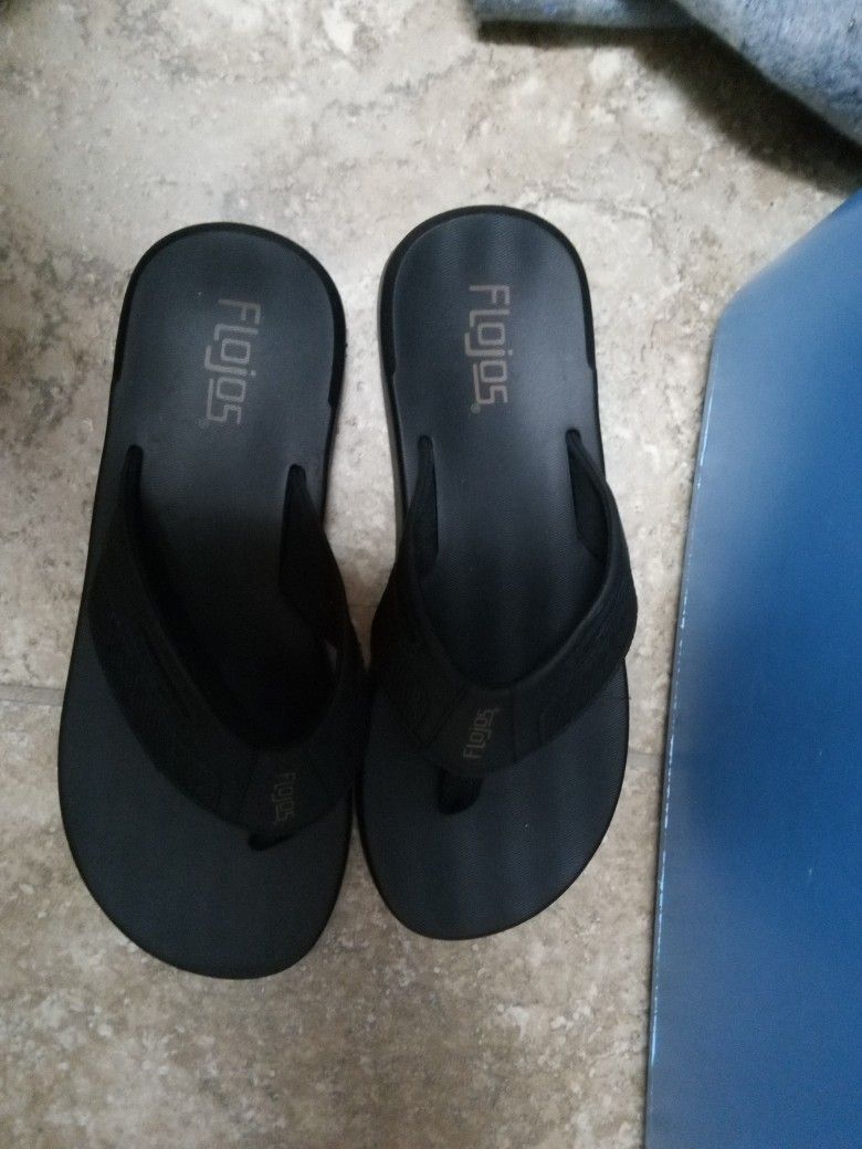 Flojos Stylish Flip Flops