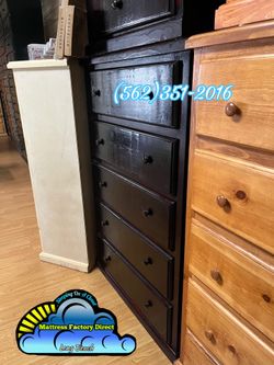 Pinewood black jumbo dresser cajonera Comoda nueva