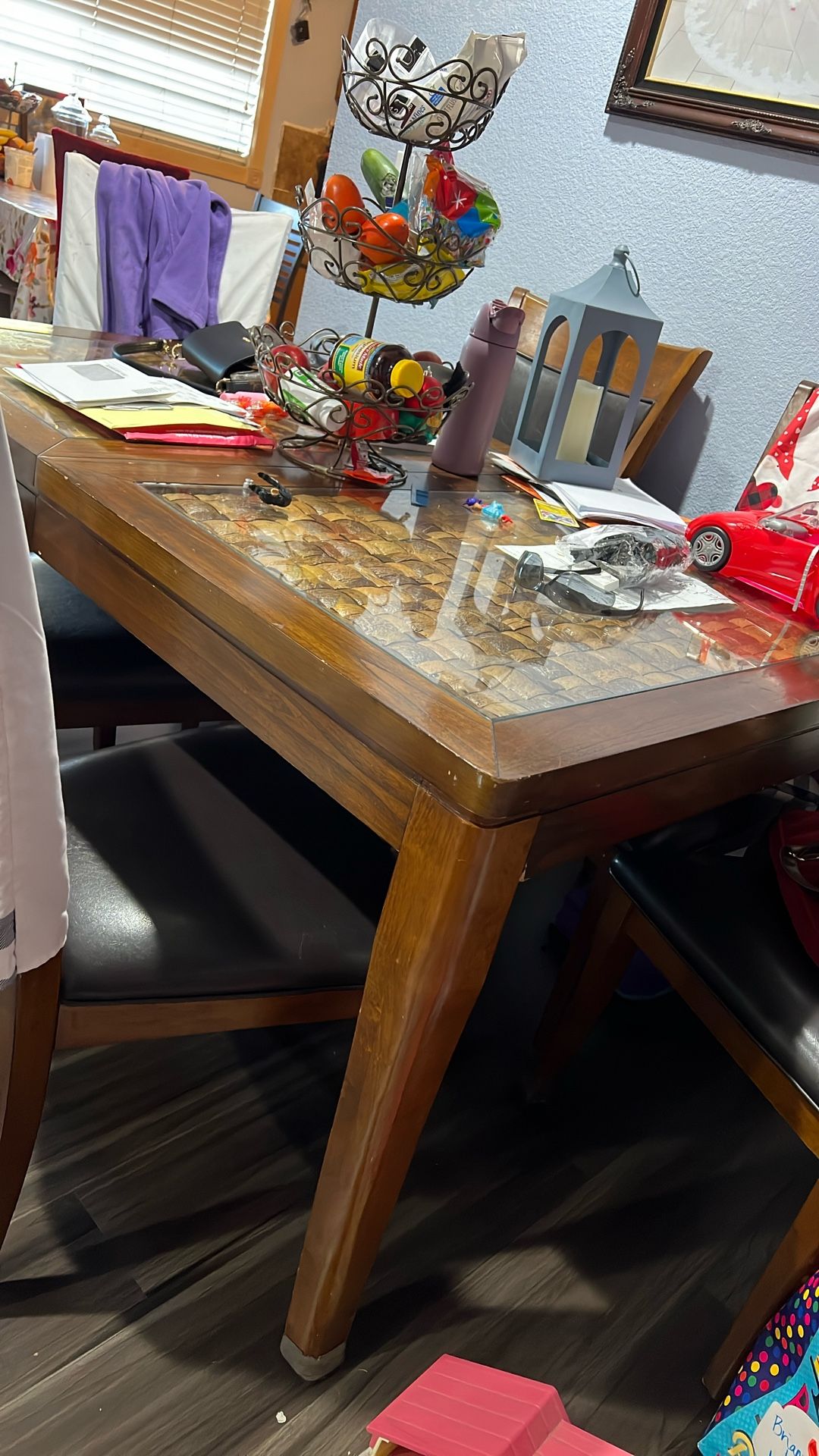 Kitchen Table Including 6 Chairs 