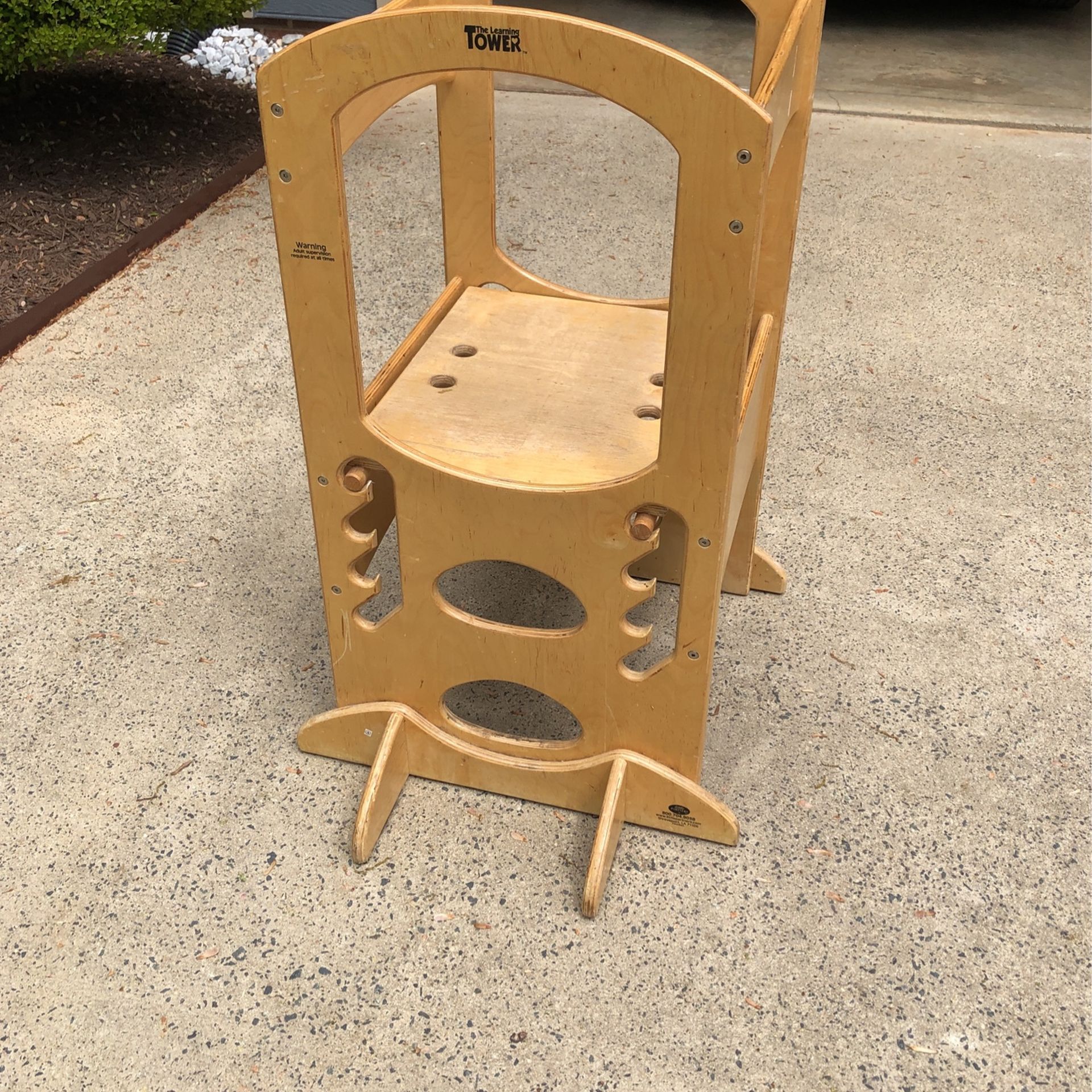 The Learning Tower - Golden Oak - Adjustable Kids Tower