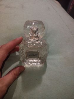 Vera Wang perfume