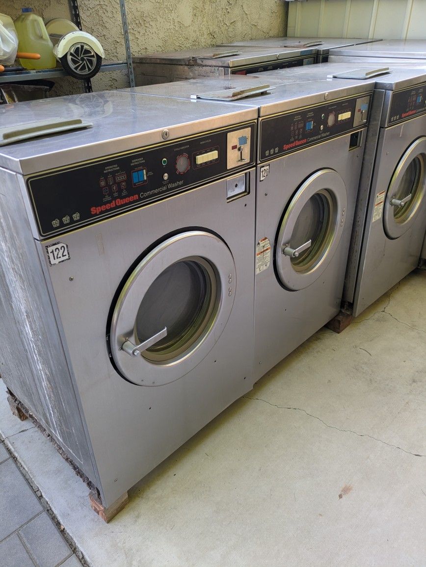 Commercial Speed Queen 30lbs Washers