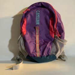 Camelbak hydration pack 1.5L Youth Purple And Pink