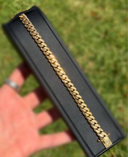 Jewelry 14k solid yellow Gold Miami Cuban bracelet 8.50” 56.9grams 9.50mm