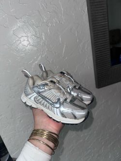 Toddler shoes