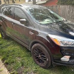 2017 Ford ESCAPE Parts