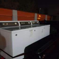 Truly Amazing!!! Heavy Duty, Commercial Grade, Speed Queen Washer w/ Oversized, Stainless Steel Tub!!! Must See!!!