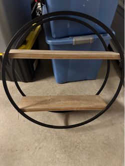 Circular shelf