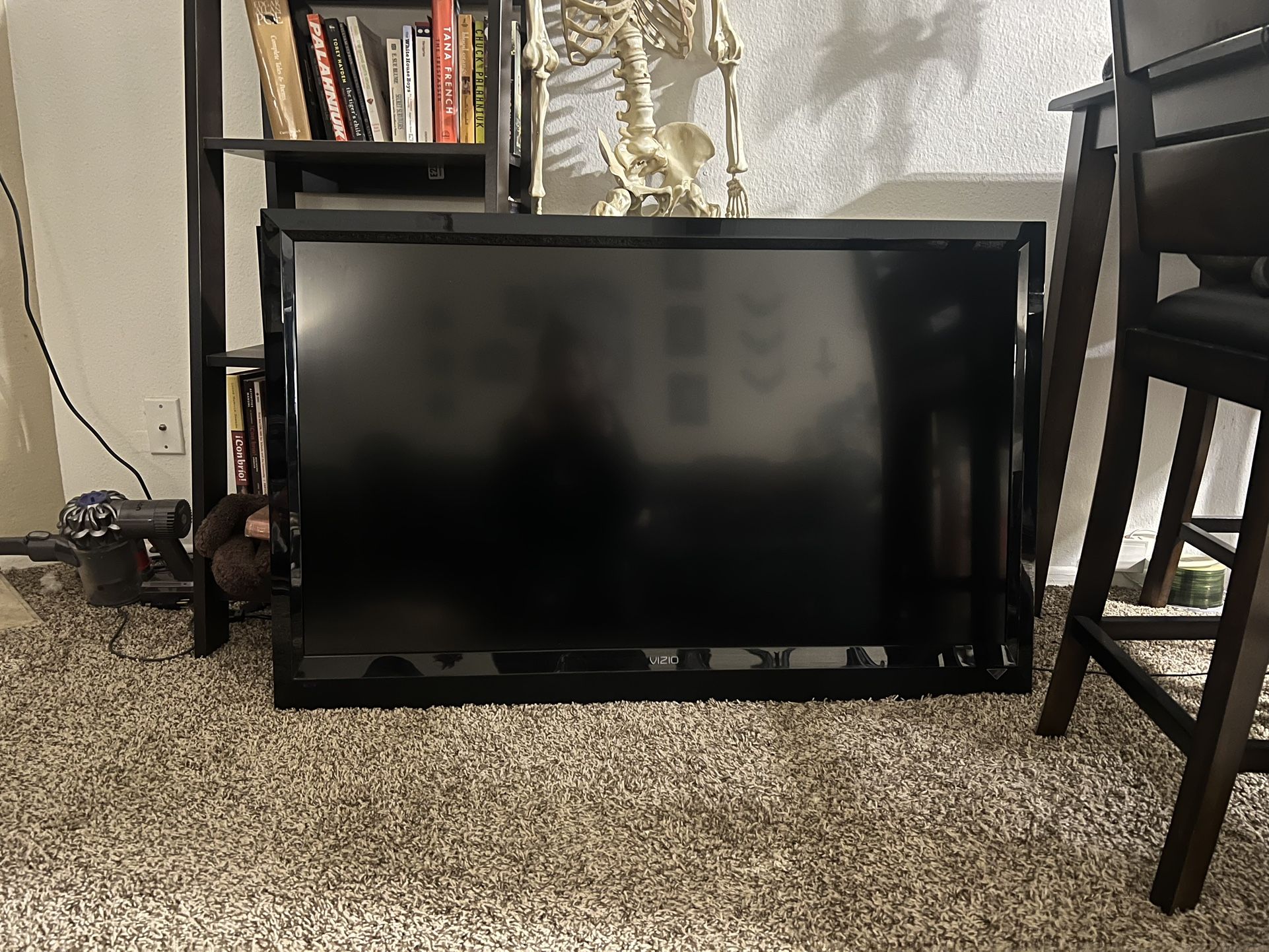 47 Inch Vizio Smart TV