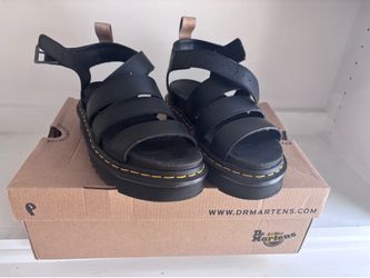 Dr Martens Sandal