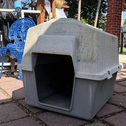 Dog house