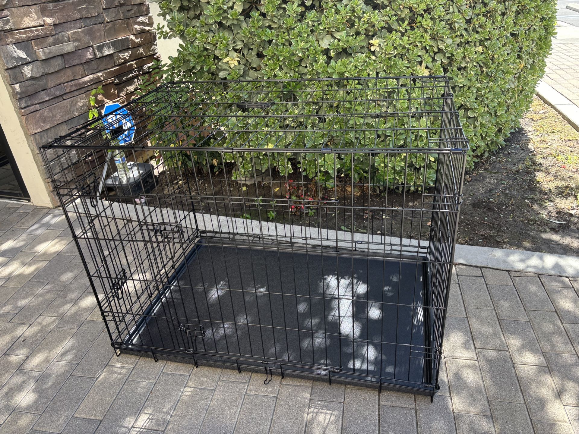 Qpets 42” Dog Crate, Folding Dog Kennel, Dog Cage, Two Doors, with a Tray