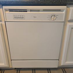 Whirlpool Dishwasher 