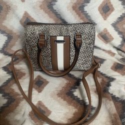 Nautica Centerboard Crossbody Satchel Handbag Beige Brown White Beautiful