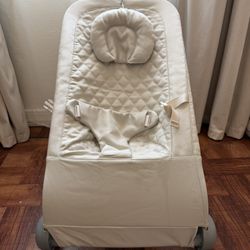 Baby Bouncer, Portable Bouncer Seat for Babies, Infants Bouncy Seat 