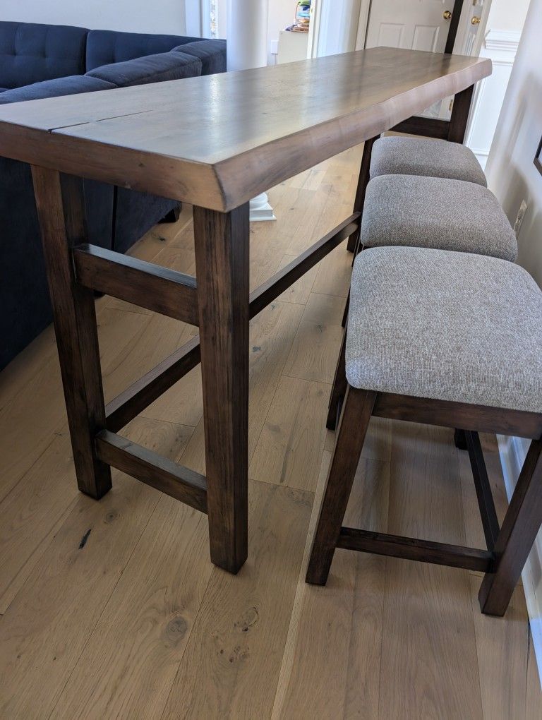 Pike And Main Bar Table + Barstools