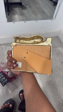 Strong metal gold picture frame