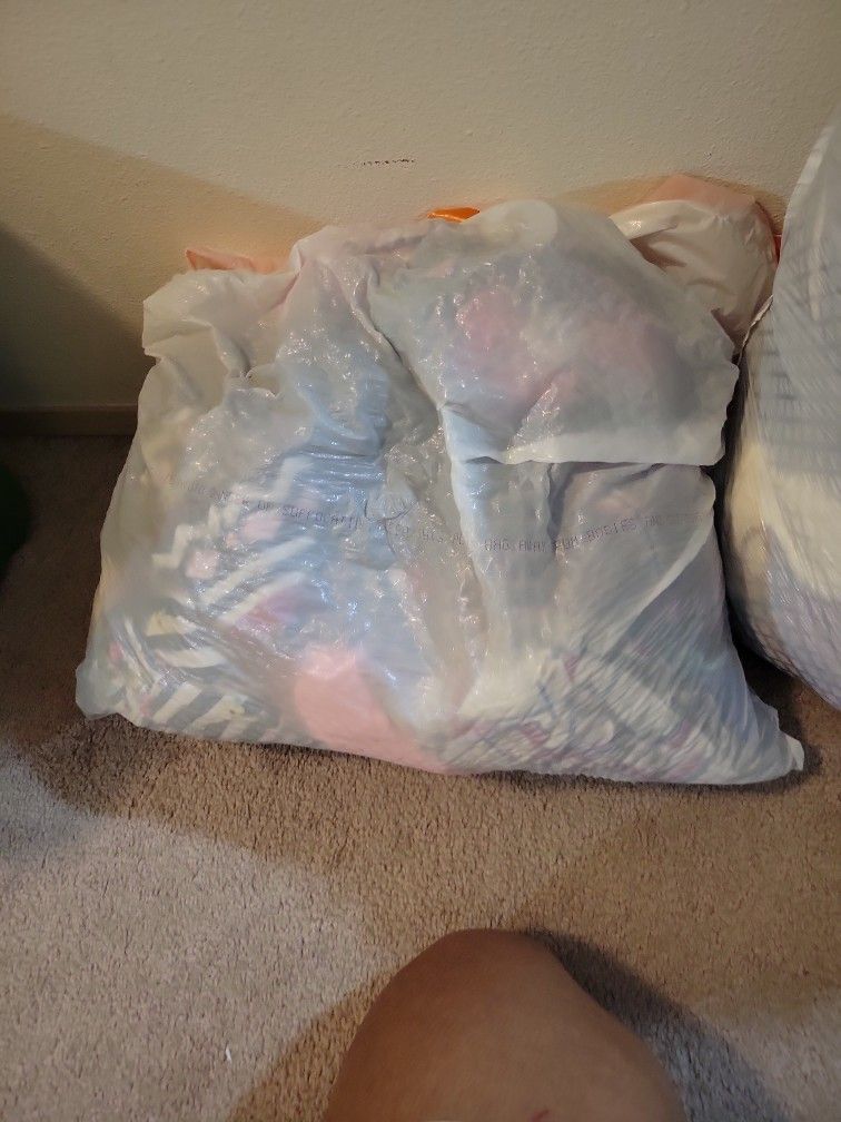 A Mix Bag Of 5t To Mostly 7 Girls Clothes