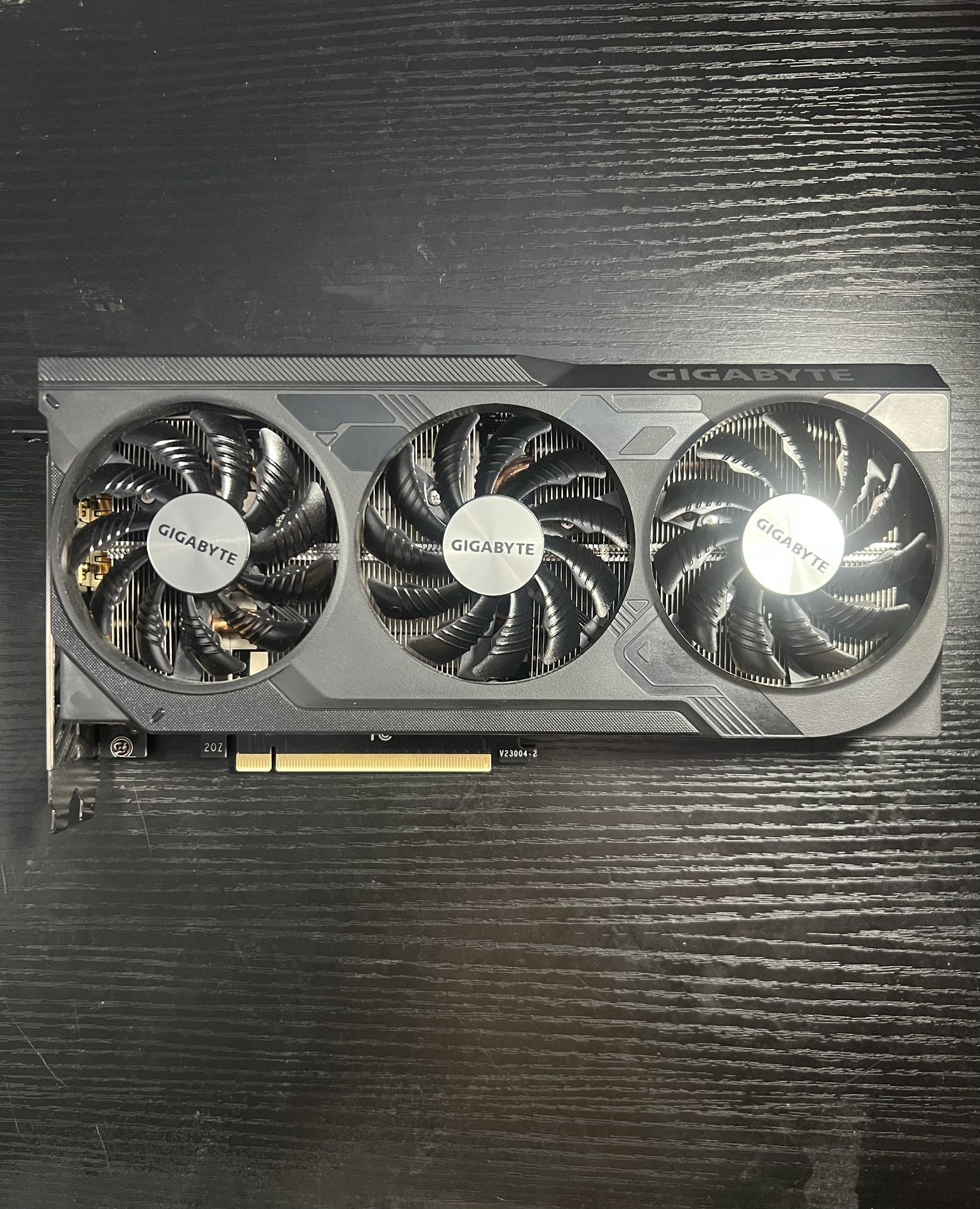 Gigabyte NVIDIA GeForce RTX 4070 Windforce OC 12gb