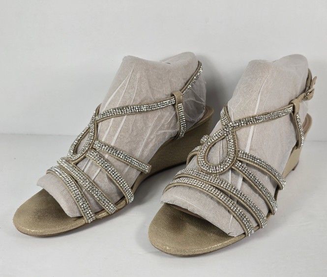 Kelly and Katie Womens Rhinestone Shimmer Wedge Strappy Sandals Size 9