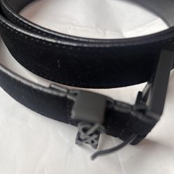 YVES Saint Black Laurent YSL 💳