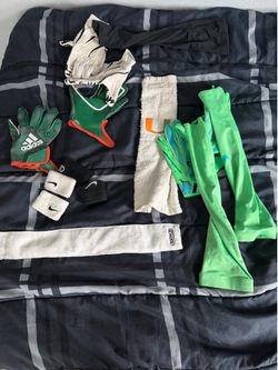 College gear ( i have college clothes also for sale)