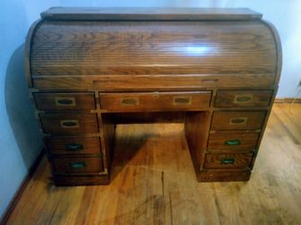 Antique Oak Rolltop Desk