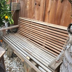 Wood Swing. 