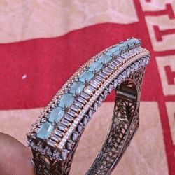 Zircon A.D Opening Kada 