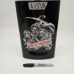 64oz. 1/2gallon. Canteen 