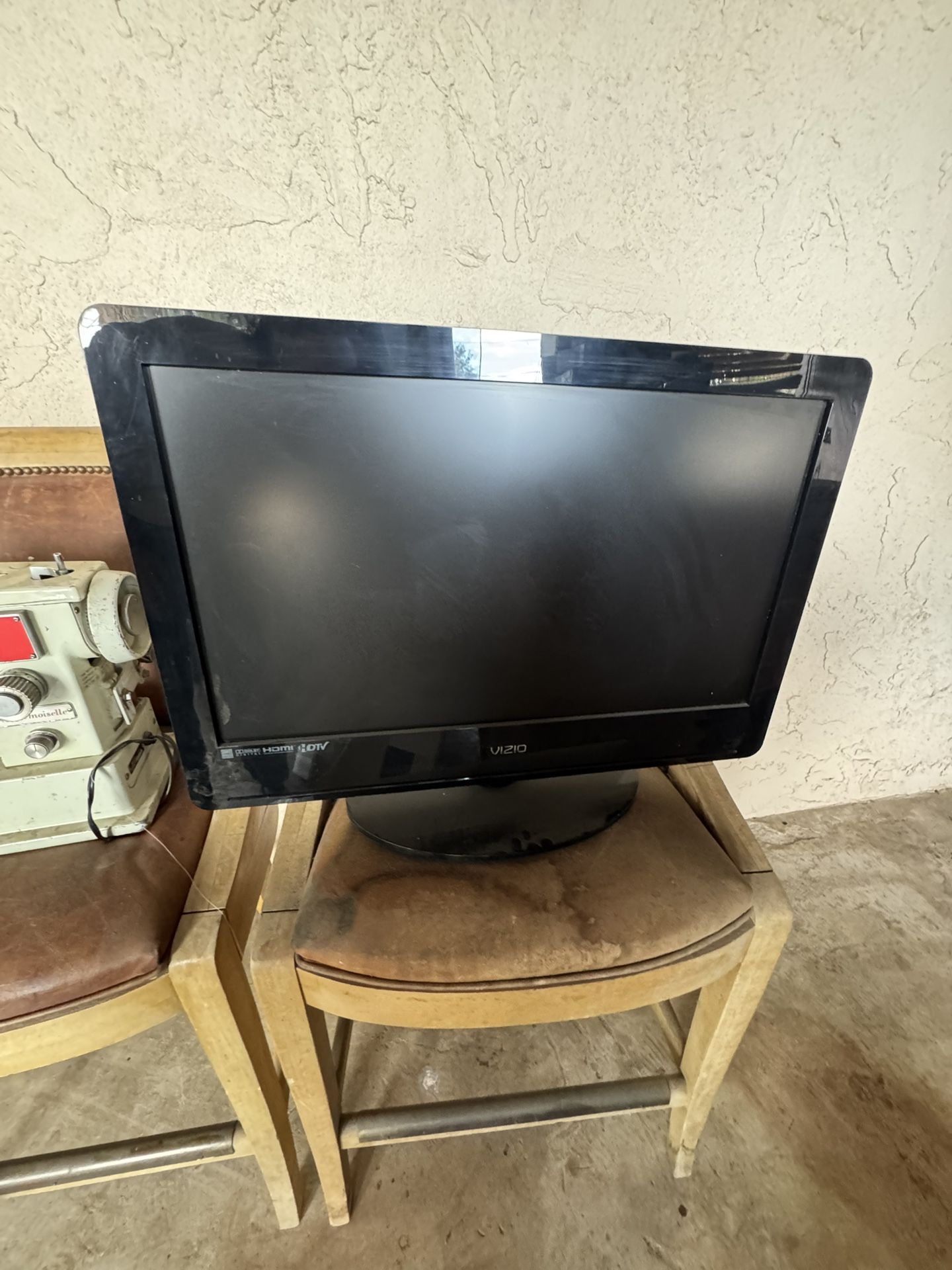 Small Vizio Tv