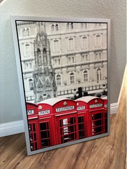Wall Art Portrait Decor Great Condition